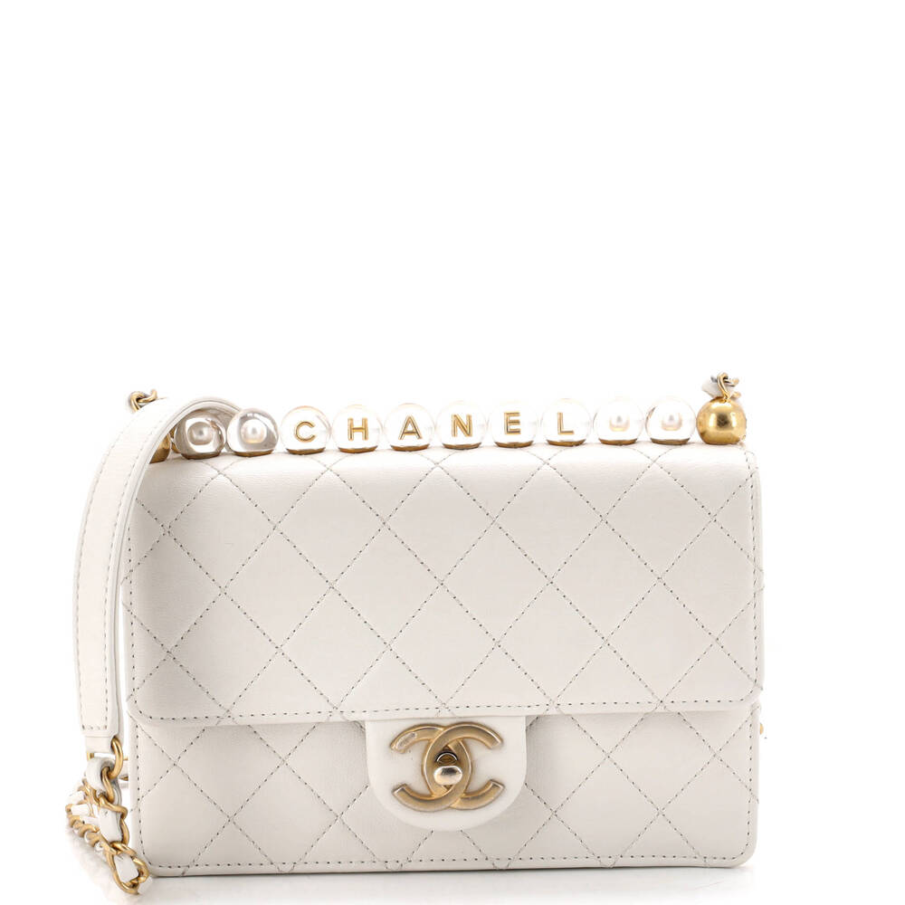 Chanel Chic Pearls Flap Bag Quilted #268025C35B